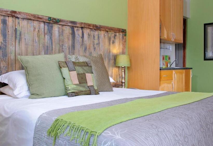 סוויטה דלוקס, Country Park Guest House   Muldersdrift