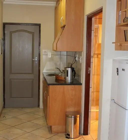Sviitti, Country Park Guest House   Muldersdrift