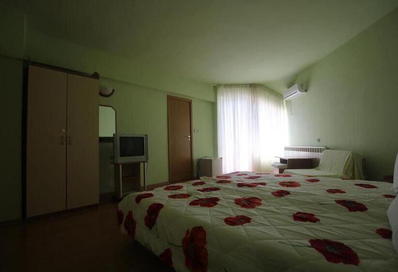 Pokój Standard z Balkonem, Guest House Kiwi