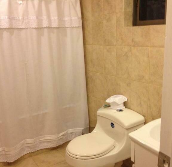 اتاق استاندارد, Hostal Del Valle