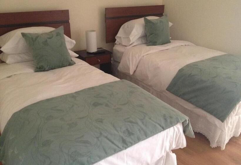 اتاق استاندارد سه نفره, Hostal Del Valle