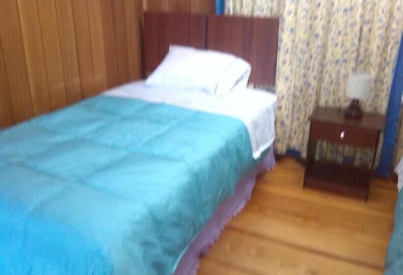 스탠다드 룸 공동 욕실, Hostal Kutralwe