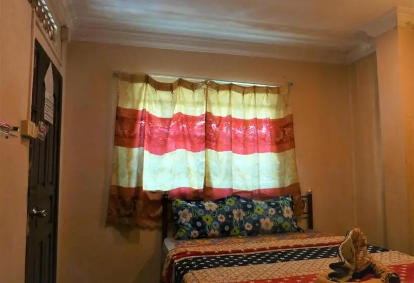 اتاق استاندارد, Pich Guesthouse