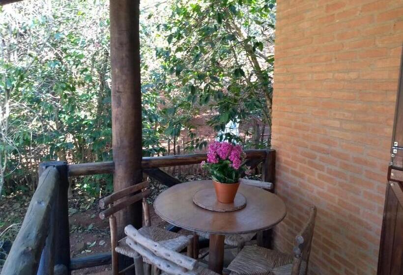 غرفة قياسية رباعية, Pousada Recanto Da Siriema