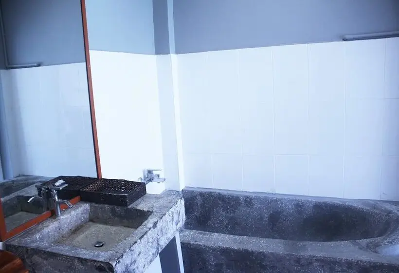 اتاق استاندارد با چشم‌انداز استخر, Ramchang Guesthouse