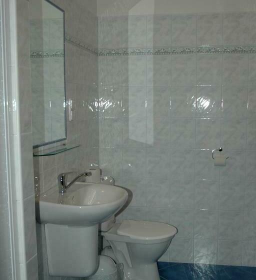 Номер Стандарт Трехместный, Pension Marathon