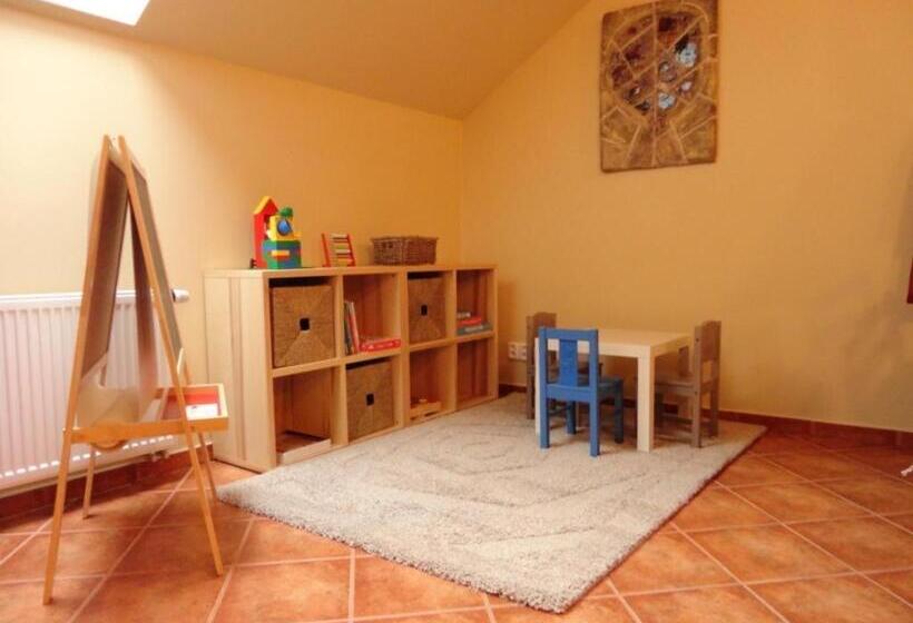 Номер Стандарт, Pension Marathon