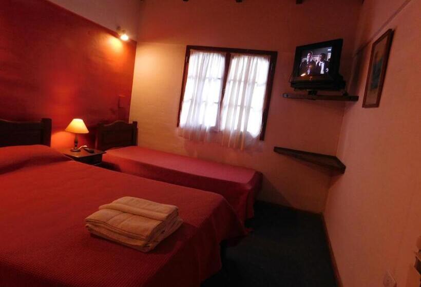 استودیوی استاندارد, El Agora