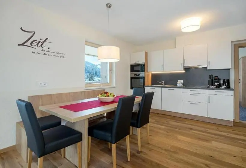 1 Bedroom Apartment Lake View, Apart Zwingerhof