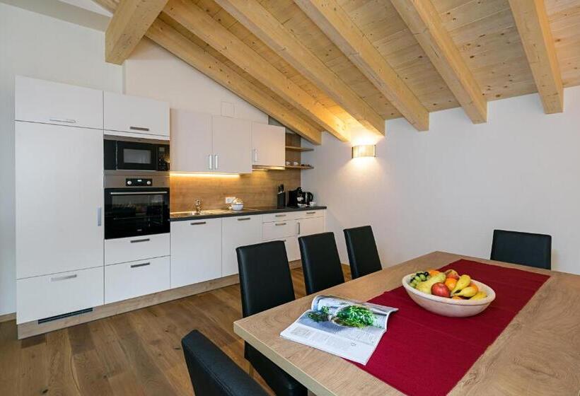 1 Bedroom Apartment Lake View, Apart Zwingerhof