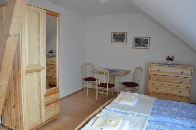 Семейный Номер, Hostinec Vo Višňovom