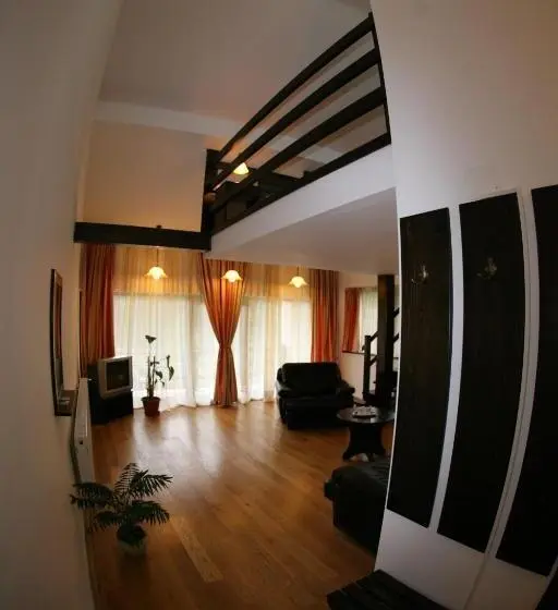 سوییت لوکس, Timis Valley, Casa Eni&dan