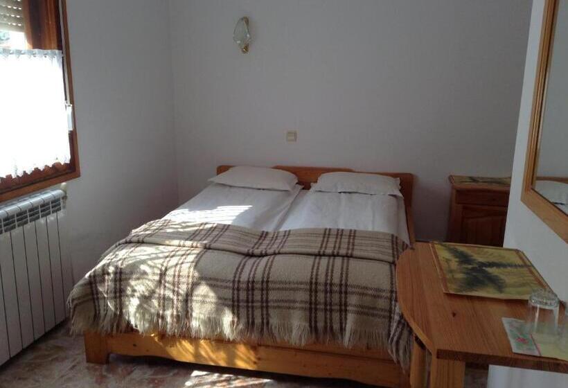 غرفة قياسية, Vanda Guest House