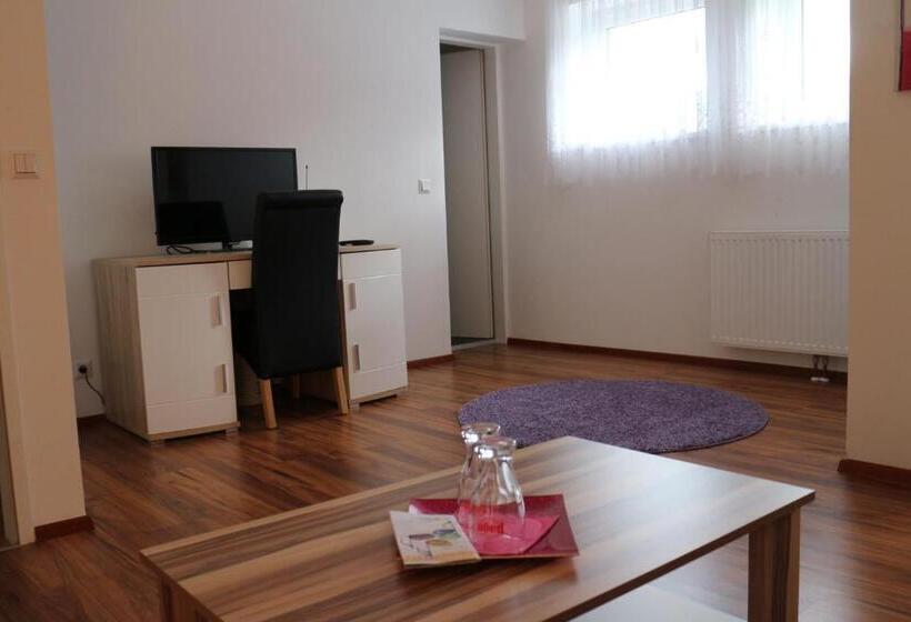 סוויטה, Pension Fürstenhof