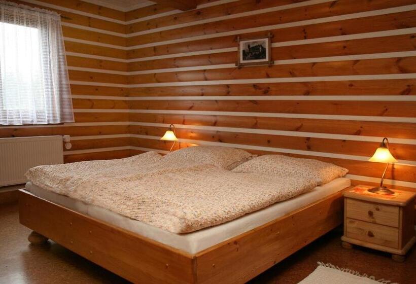 סוויטת סופריור, Pension H