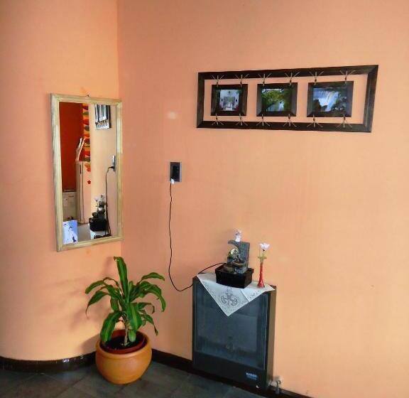 تختخواب در اتاق مشترک, Hostal Namaste