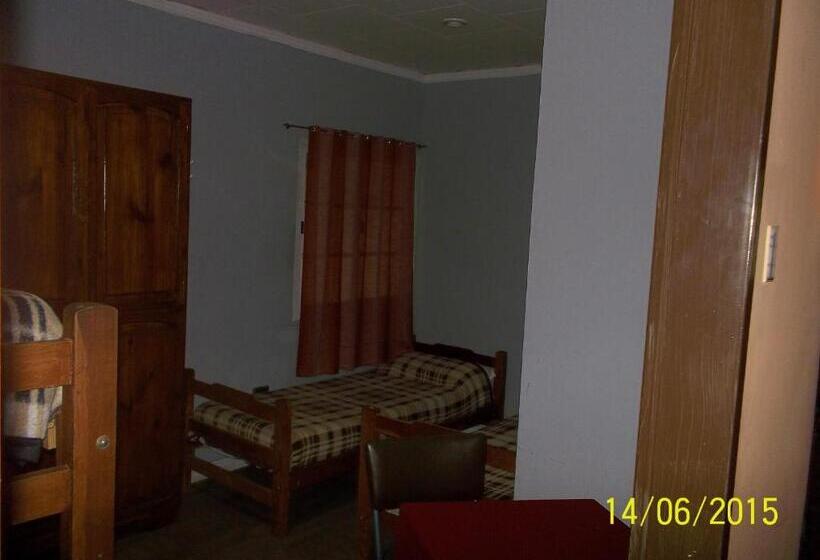 تختخواب در اتاق مشترک, Hostal Namaste