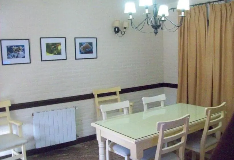 １ベッドルームハウス, Apart Hotel Las Hadas Carilo