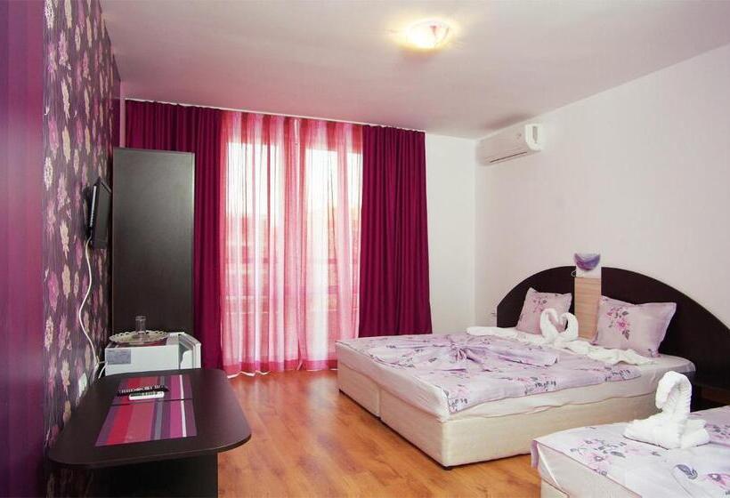 패밀리 룸, Cabana Beach Club Complex