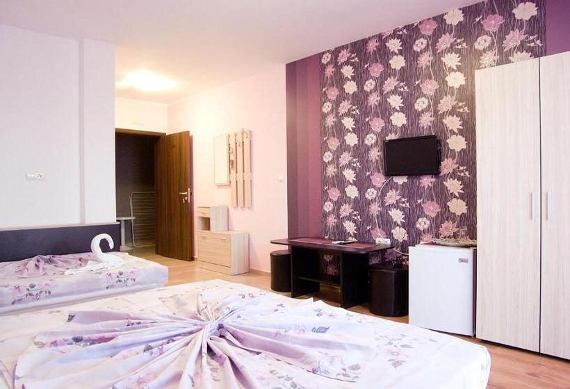 패밀리 룸, Cabana Beach Club Complex