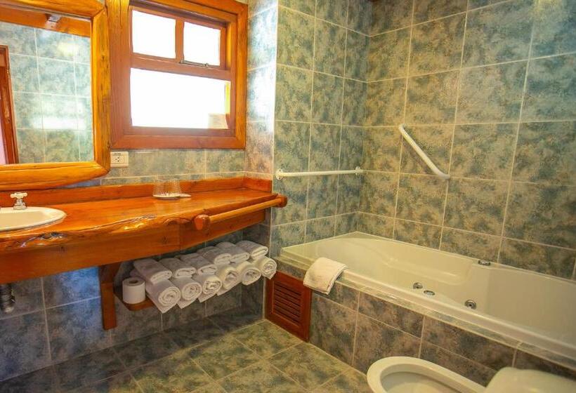 1 Bedroom Apartment Lake View, Costa Brava Apart Hotel & Suites