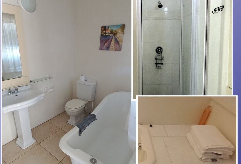 エコノミールーム, Bentley On The Beach