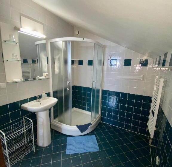 اتاق استاندارد, Pas Stefą