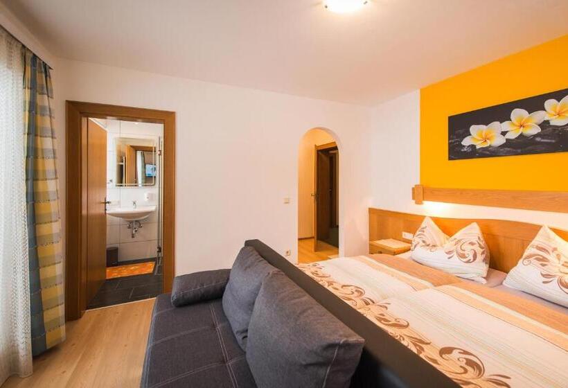 غرفة قياسية ثلاثية, Pension Barbara