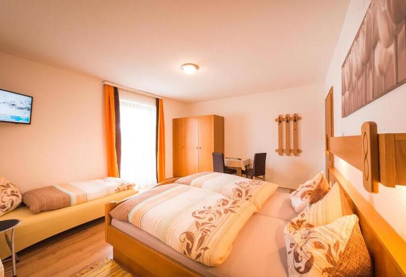 غرفة قياسية ثلاثية, Pension Barbara