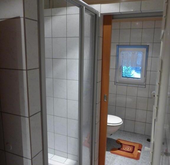 شقة غرفتين, Pension Barbara