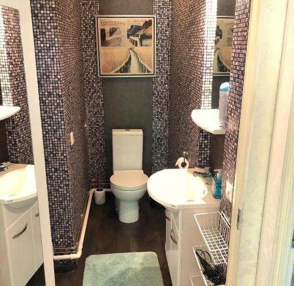 חדר סטנדרט, Raita House