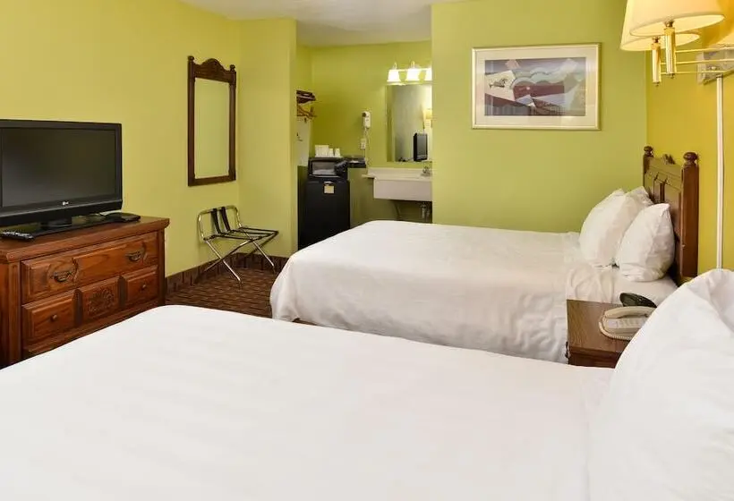 2ダブルベッドのスタンダードルーム, American Inn Princeton