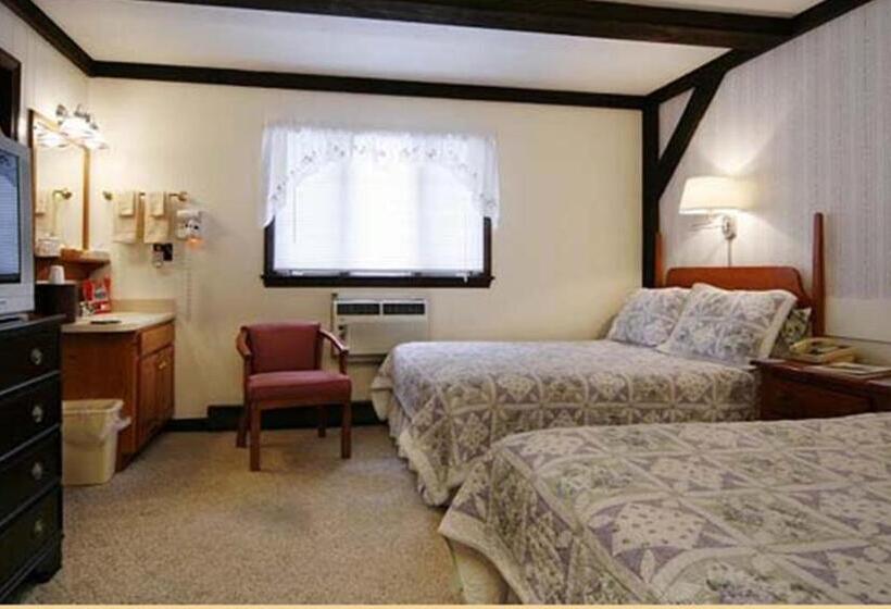 غرفه قياسيه سريرين مزدوجين, Old Field House