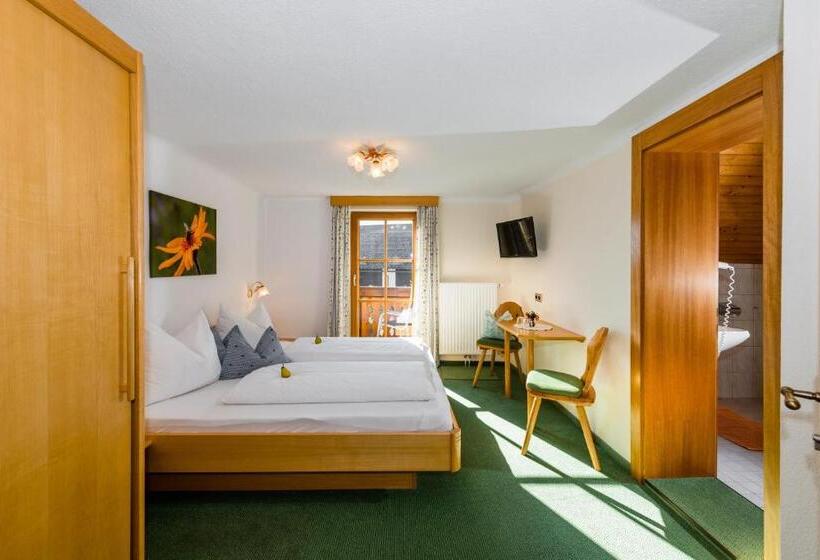 スタンダードルーム, Linharterhof