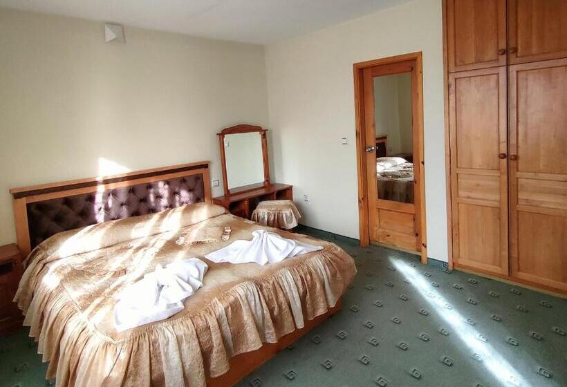 Полулюкс, Guest Rooms Grachenovi