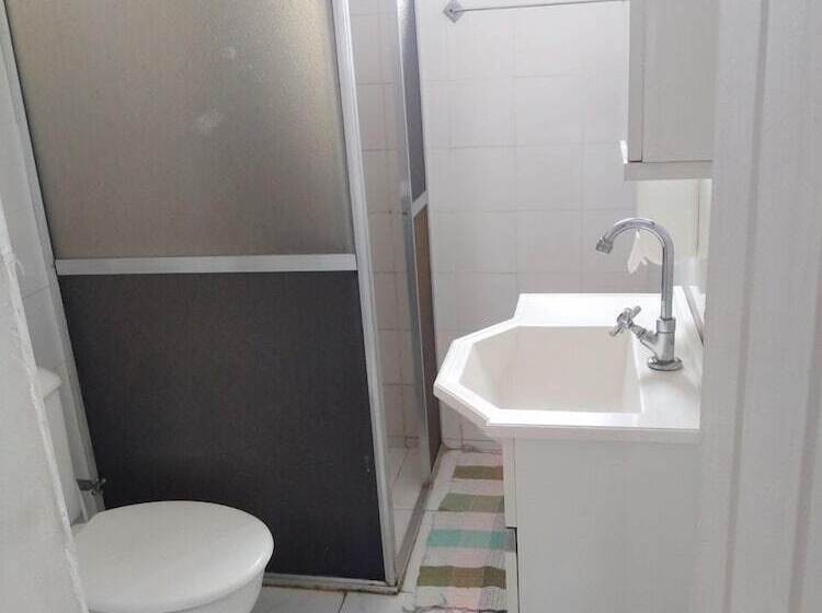 Basic Værelse, Nascimento Suites