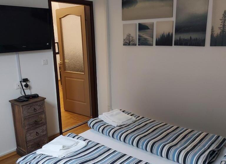 Апартаменты 1 Спальня, Petra Vendégház