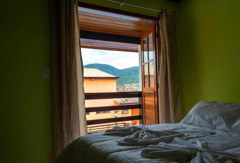 سوییت خانوادگی, Pousada Estrada Do Ouro