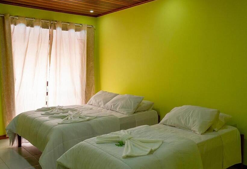 سوییت خانوادگی, Pousada Estrada Do Ouro