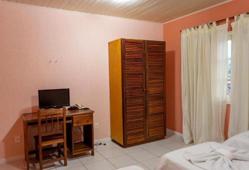 سوییت, Pousada Estrada Do Ouro