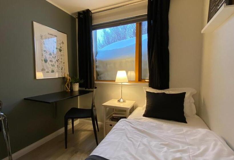 اتاق استاندارد با سرویس بهداشتی مشترک, The Herring House