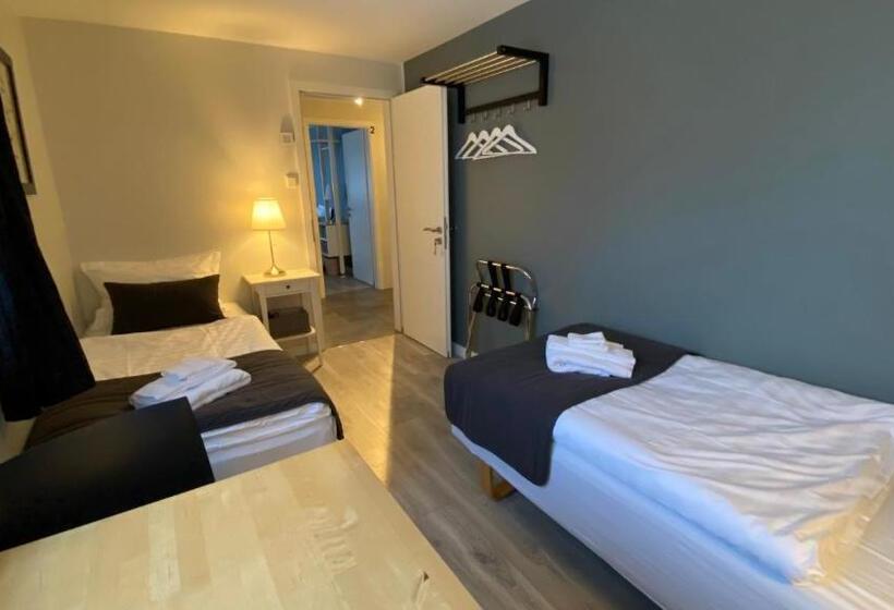 اتاق استاندارد با سرویس بهداشتی مشترک, The Herring House