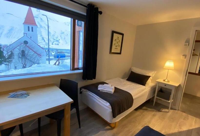 اتاق استاندارد با سرویس بهداشتی مشترک, The Herring House