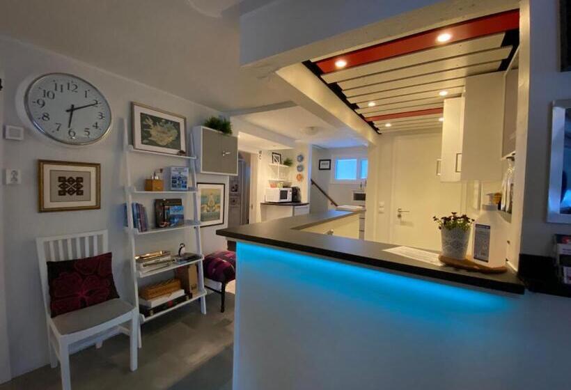 اتاق استاندارد با سرویس بهداشتی مشترک, The Herring House