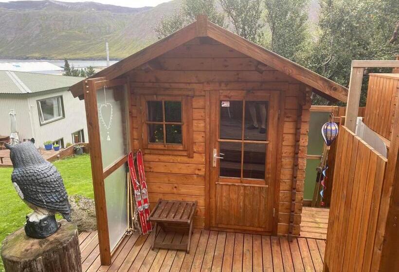 آپارتمان 2 خوابه, The Herring House