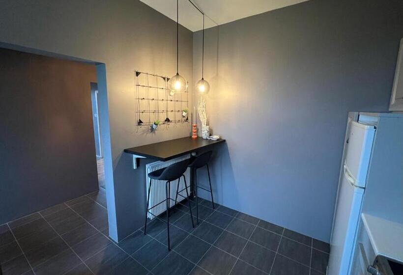 آپارتمان 2 خوابه, The Herring House