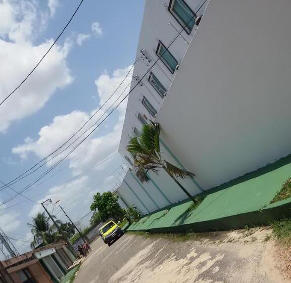 إستوديو قياسى, Residencial Dom Fernando