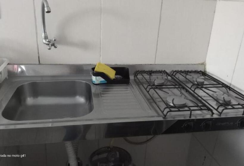 غرفة قياسية ثلاثية, Residencial Dom Fernando