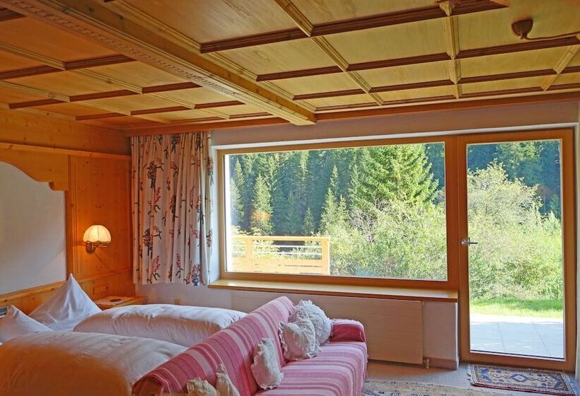 ベーシックワンルーム, Alkira