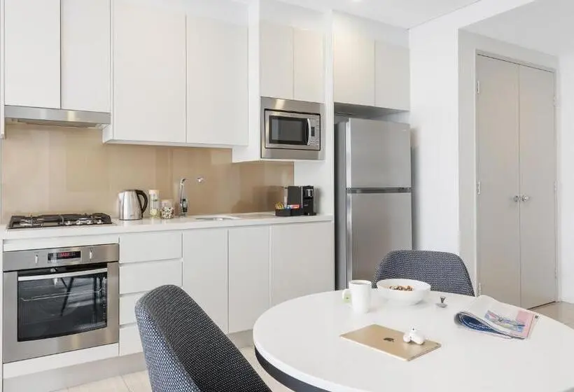 スイート, Meriton Suites Zetland
